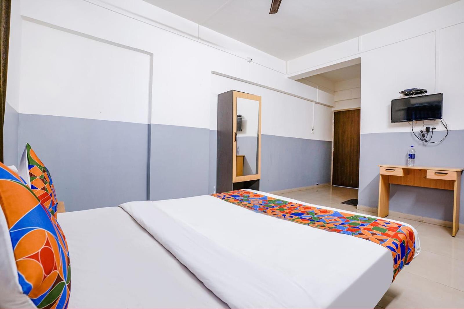 Hotel Bhakti Sankul , Nashik Exterior photo